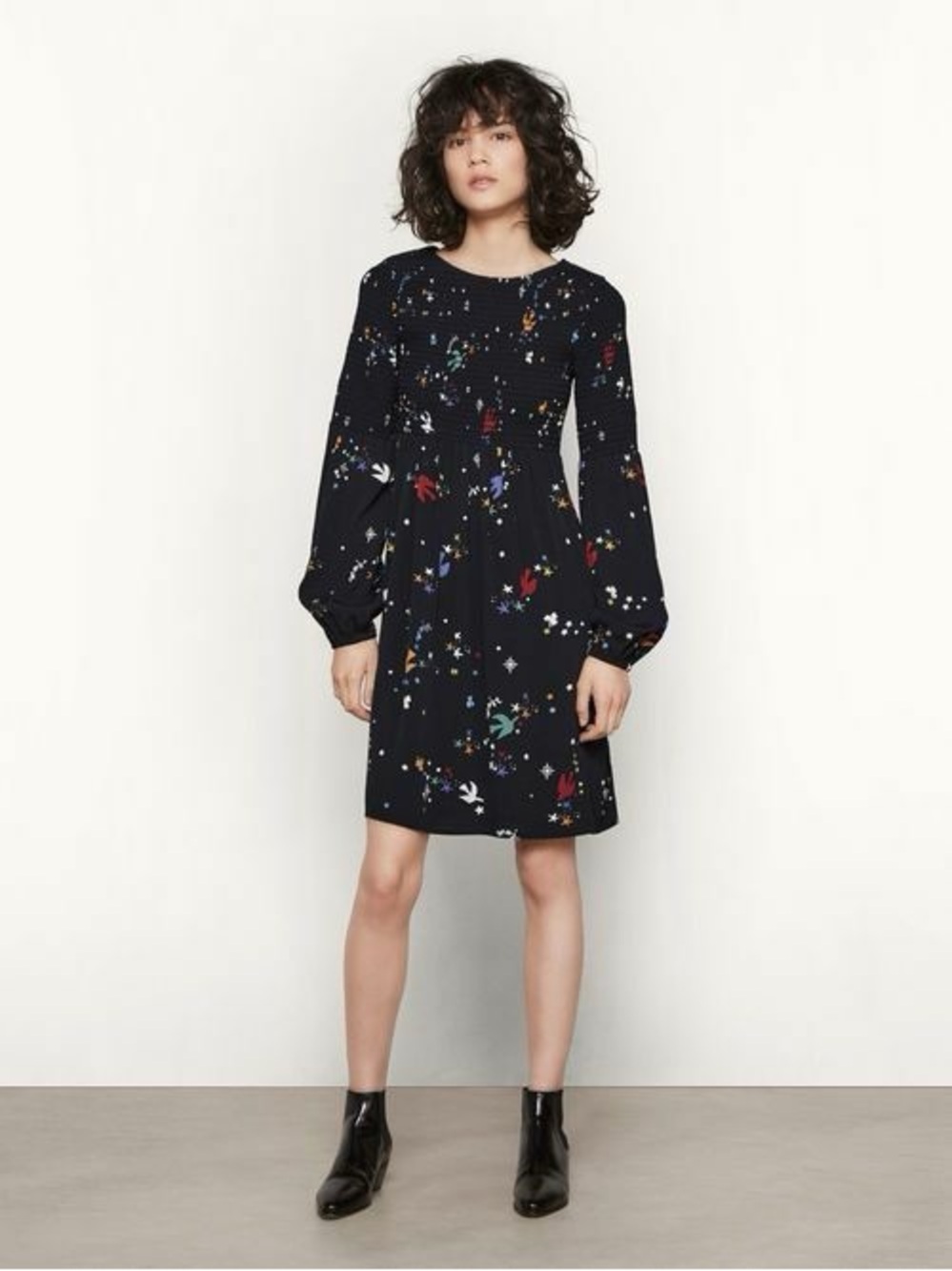 Maje Reskita Star & Swallow Smocked Crepe Long Sleeve Dress Size 1 Small